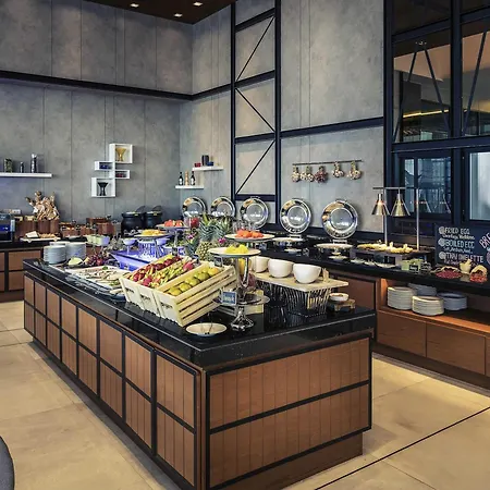 Mercure Bangkok Makkasan