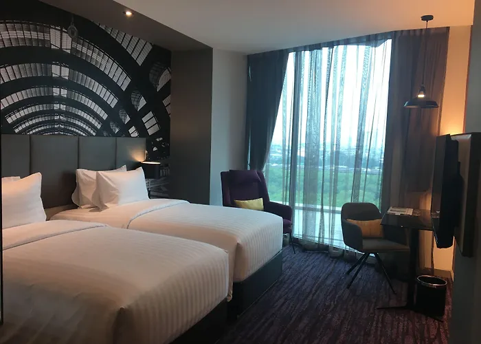 Mercure Makkasan 4*