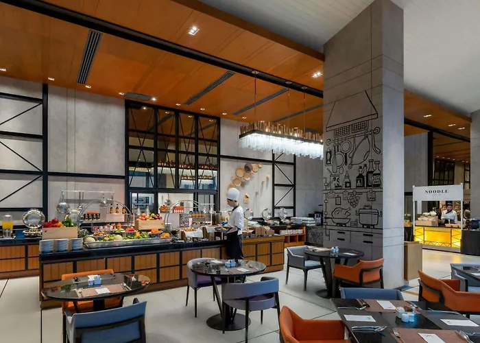 Mercure Makkasan 4*